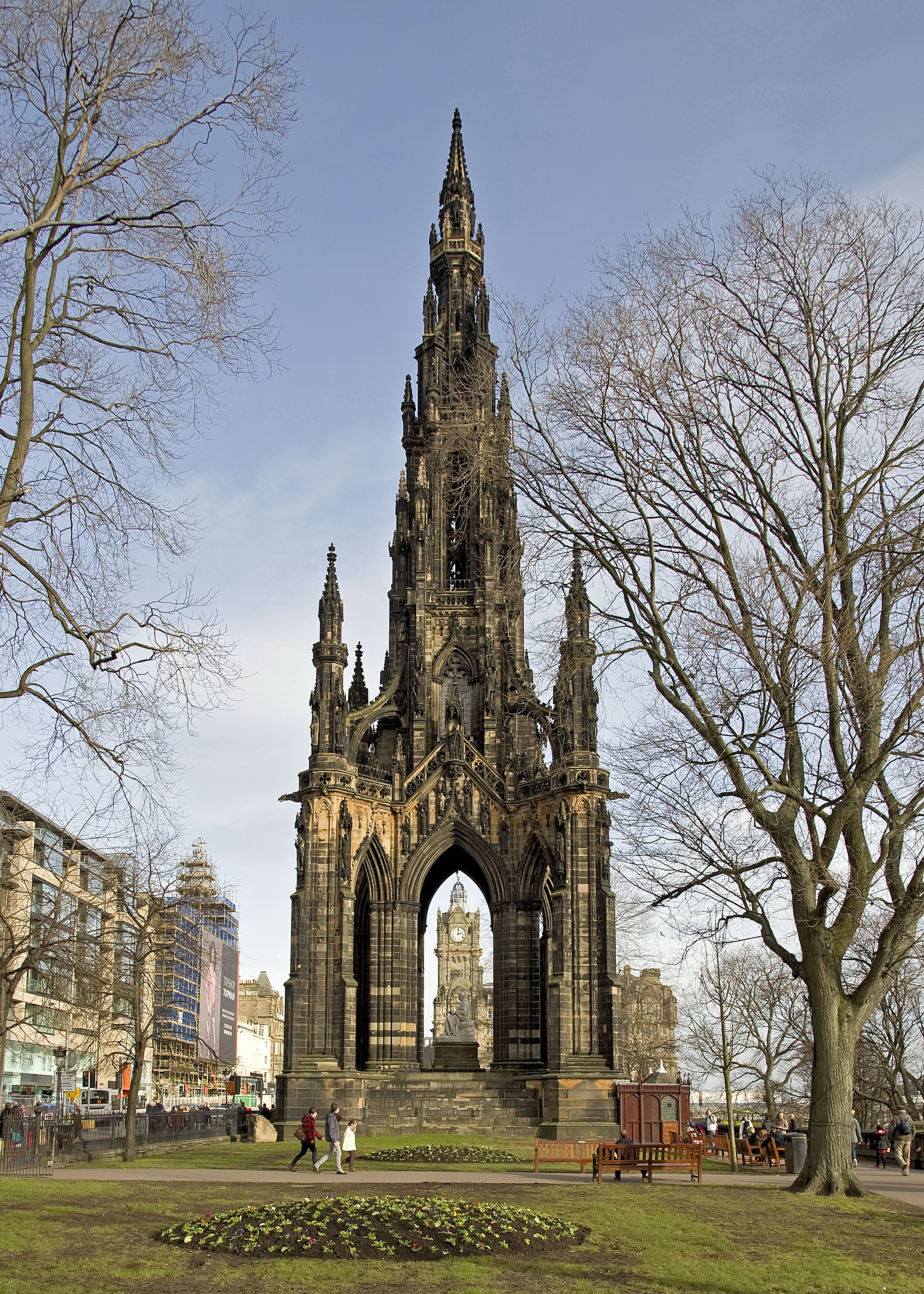 Scott Monument 